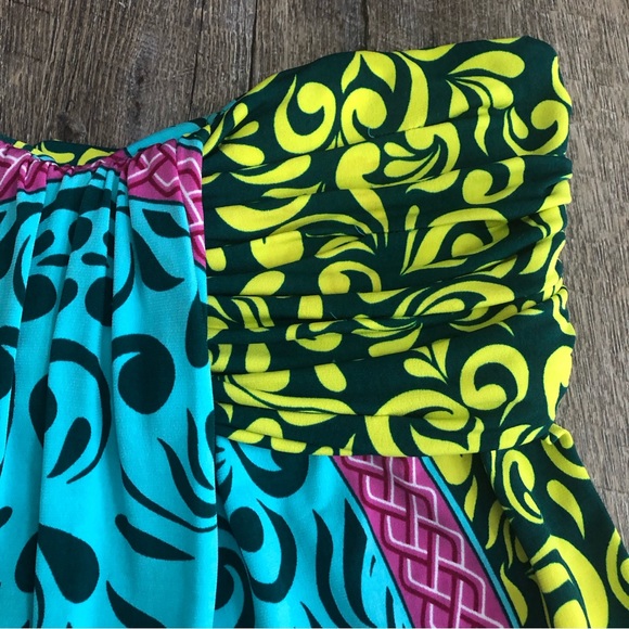 Karlie Multicolored Strapless Top Size Medium - Picture 5 of 7